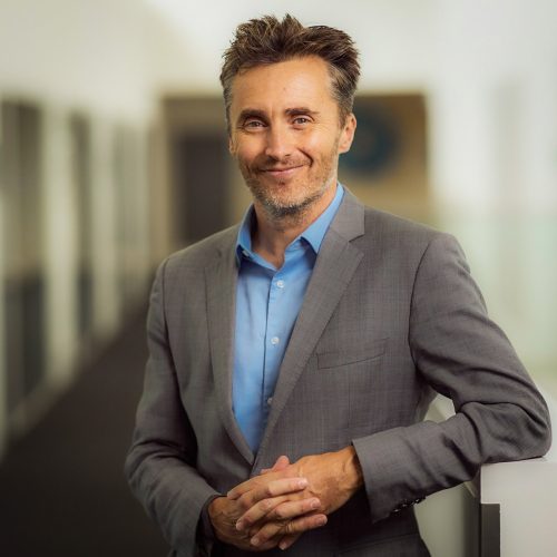 65955a5f8f32d6d89b97351f_Speaker-AlexConnock-Bio-1280x1280