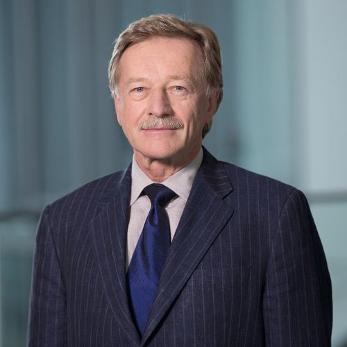 ECB Board Members - Benoît Cœuré, Mario Draghi, Peter Praet, Sabine Lautenschlaeger, Vitor Constancio, Yves Mersch